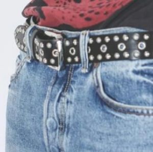 GRLFRND Karolina 28 "Your Loss"